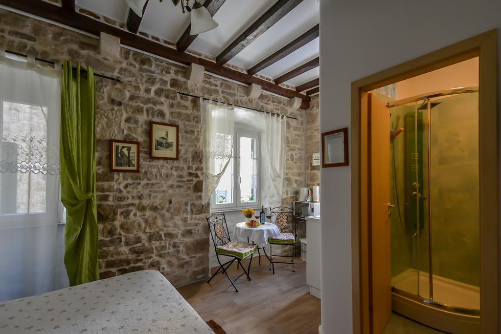 Apartments Kaleta Split Cameră foto